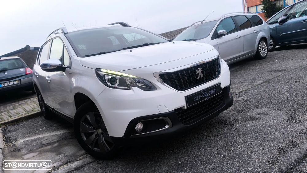 Peugeot 2008 1.6 BlueHDi Style - 15
