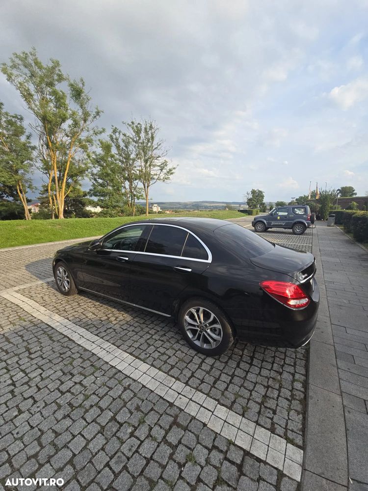 Mercedes-Benz C 300 9G-TRONIC - 10