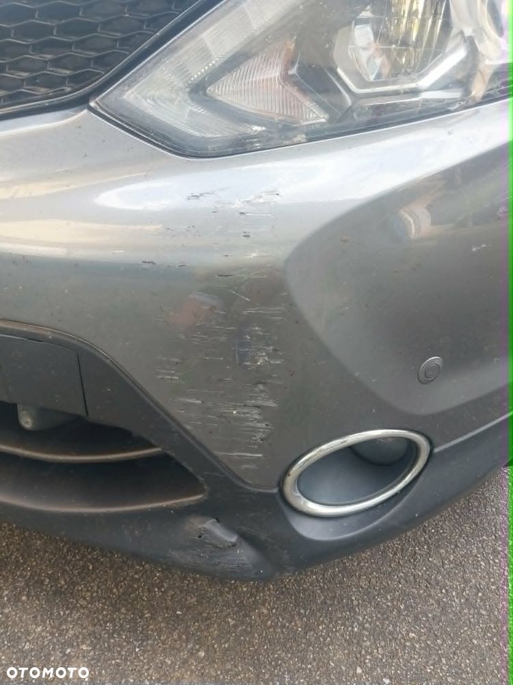 Nissan Qashqai 1.6 dCi 4 x 4 DPF Start/Stop tekna - 9