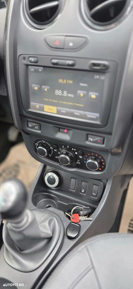 Dacia Duster dCi 110 FAP 4x2 Prestige - 7