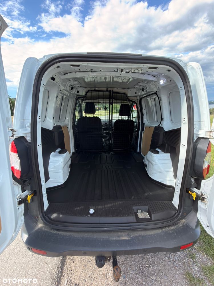 Ford Transit - 11