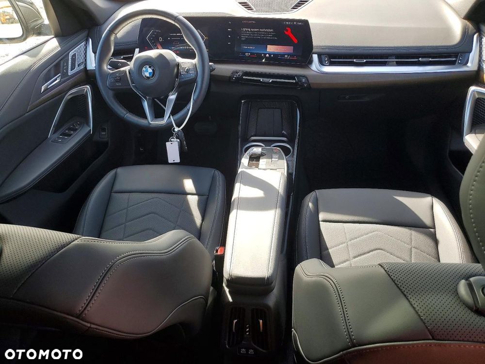 BMW X1 xDrive25i xLine - 8