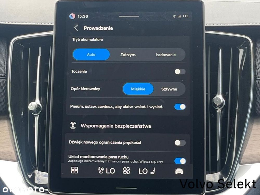Volvo XC 90 - 24
