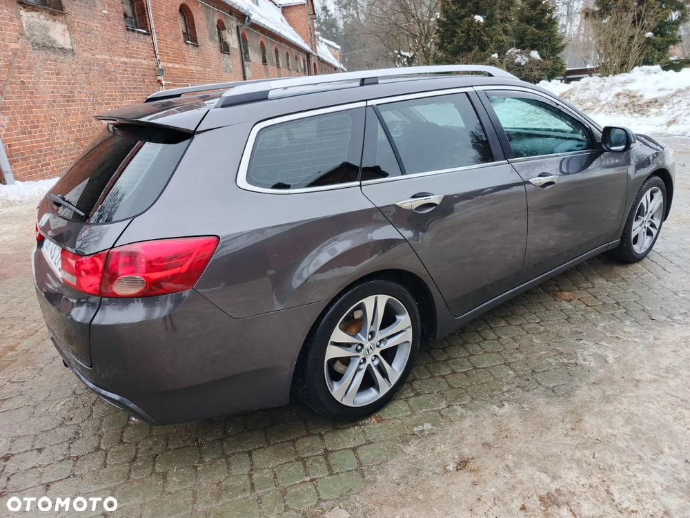 Honda Accord 2.2d Elegance - 29