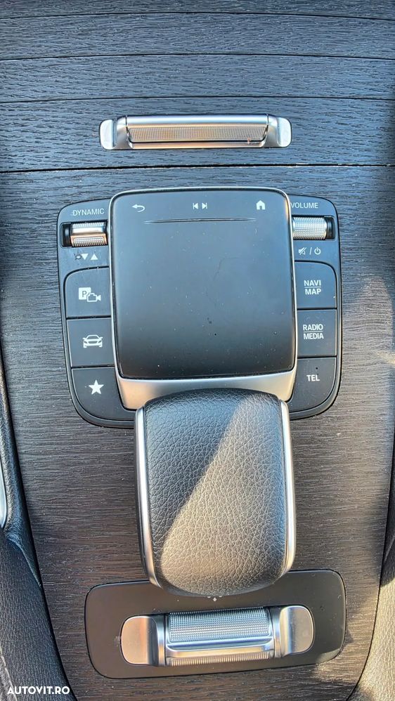 Mercedes-Benz GLE 300 d 4MATIC - 10