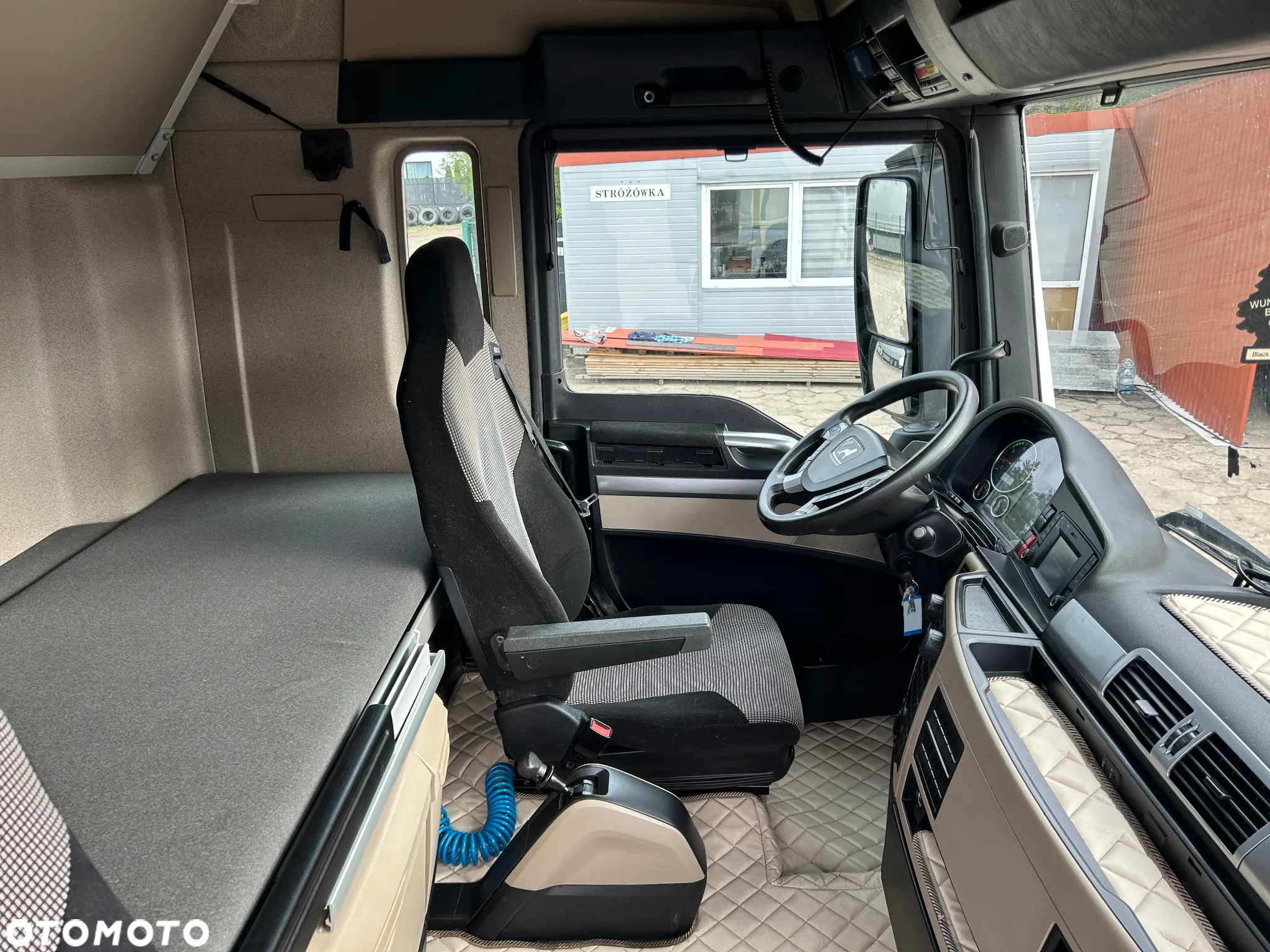 MAN TGX 18.460 KM / AUTOMAT / RETARDER / 700 TYS. KM PRZEBIEGU !! - 39