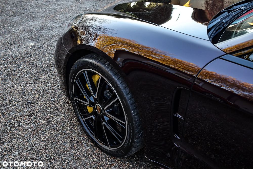 Porsche Panamera Turbo S Sport Turismo - 7