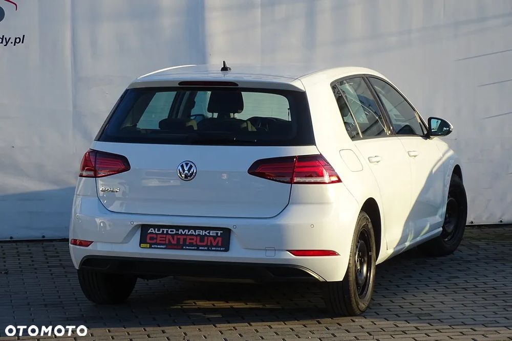 Volkswagen Golf VII 1.6 TDI BMT Trendline - 13