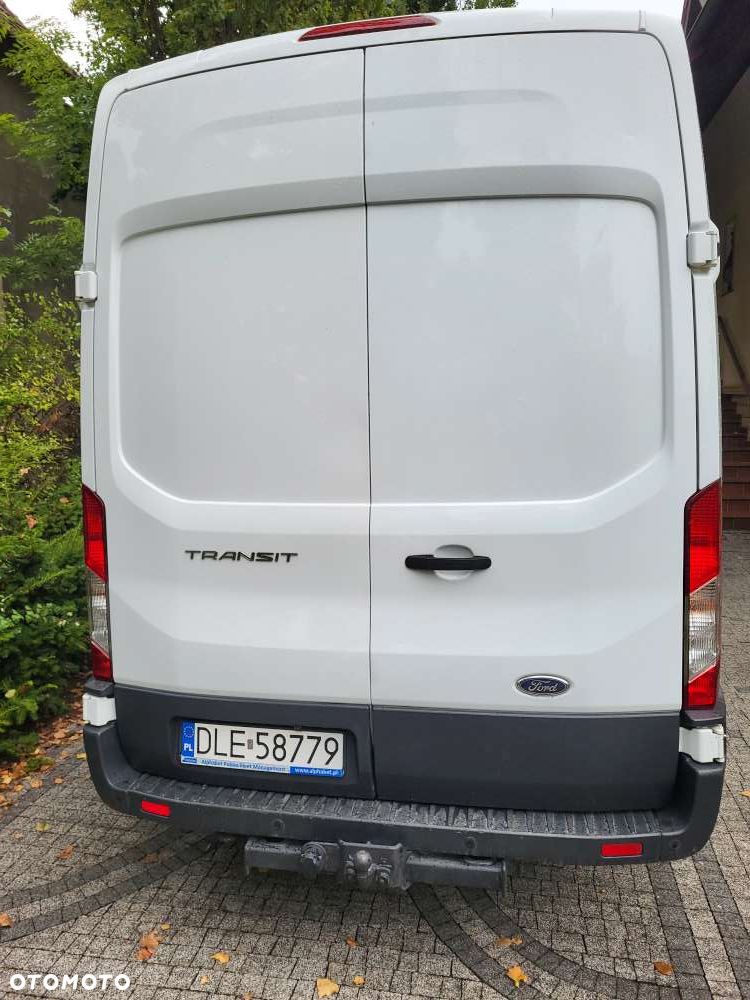 Ford Transit - 24