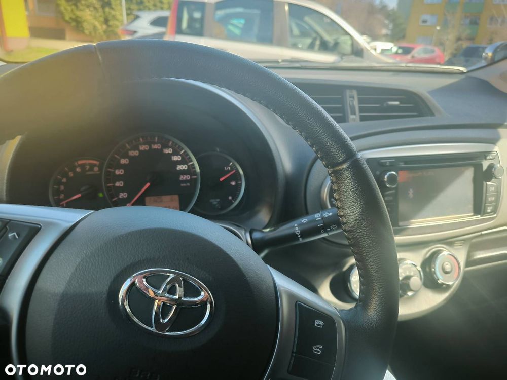 Toyota Yaris 1.33 Sol - 12