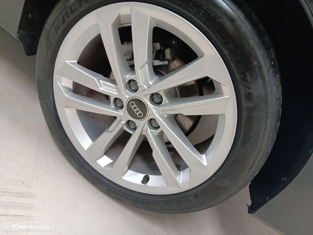 Audi A3 Limousine 30 TFSI Advanced S tronic - 19