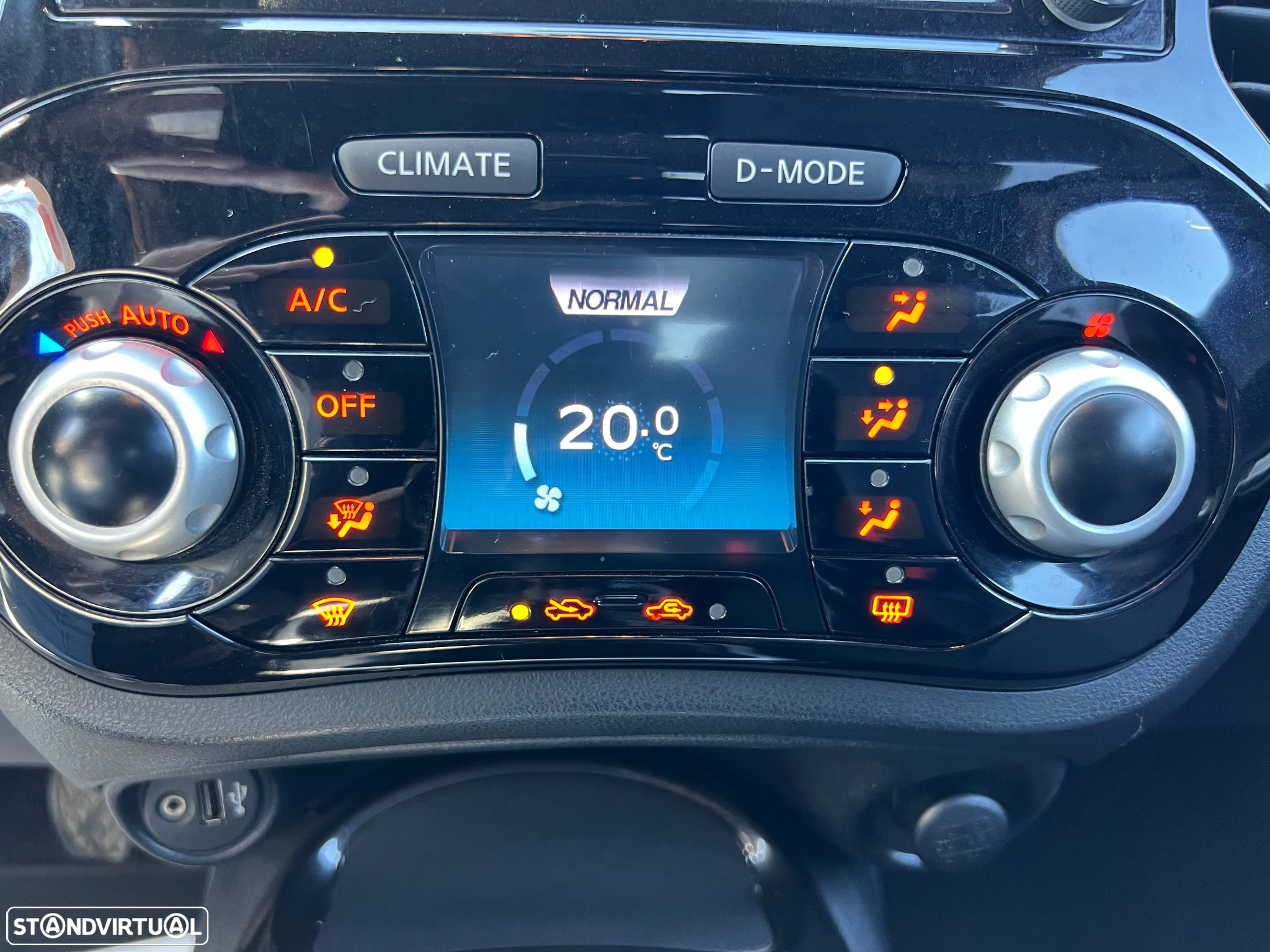 Nissan Juke 1.2 DIG-T Acenta Connect - 43