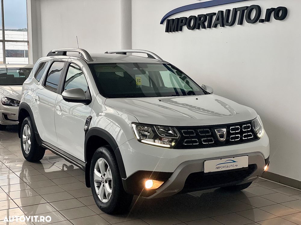 Dacia Duster 1.6 SCe 4WD Comfort - 32