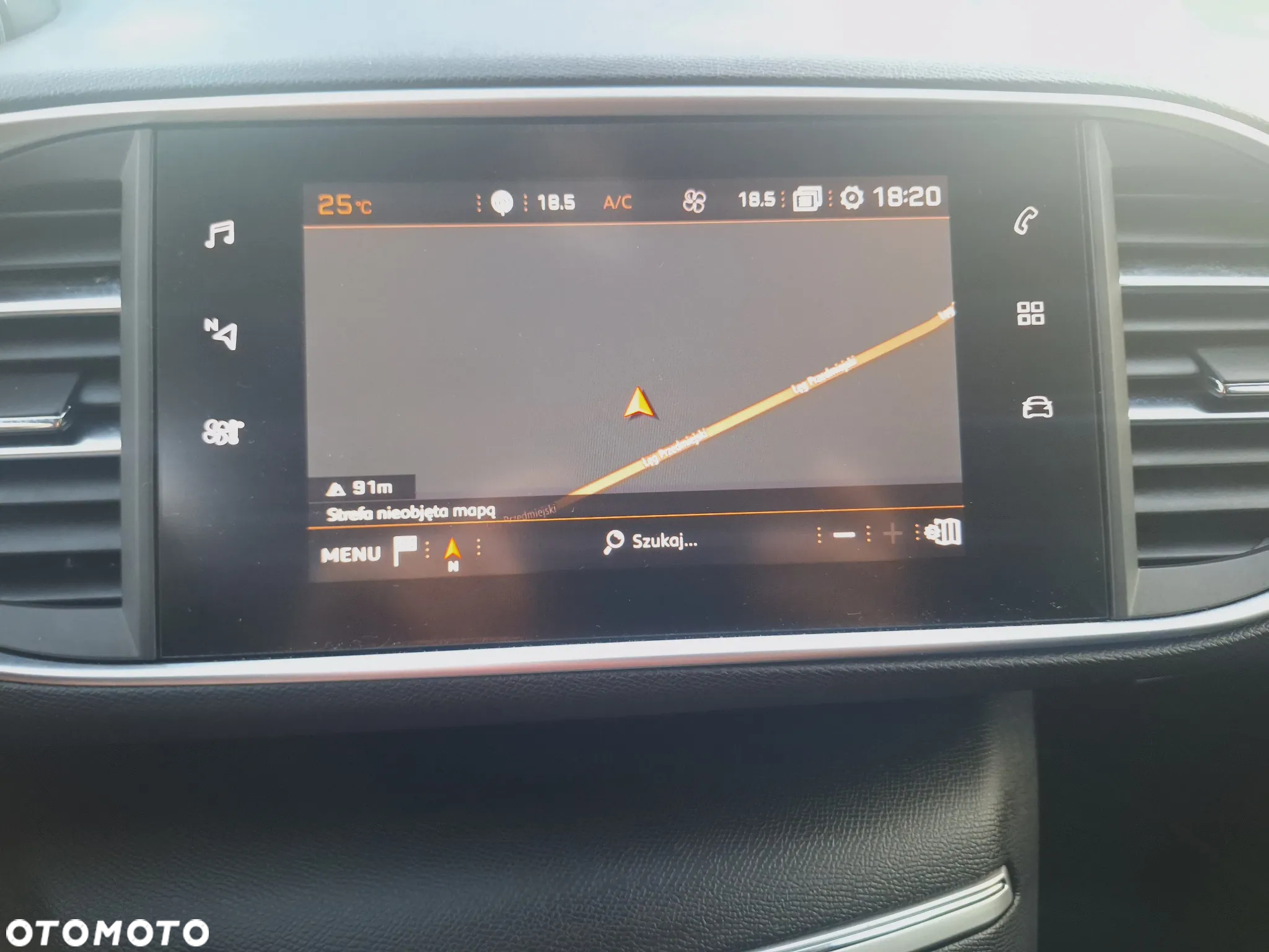 Peugeot 308 1.5 BlueHDi Allure S&S - 19