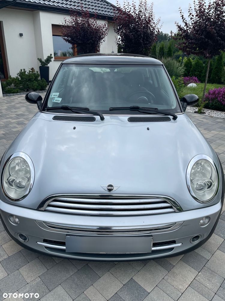 MINI Cooper Standard - 5