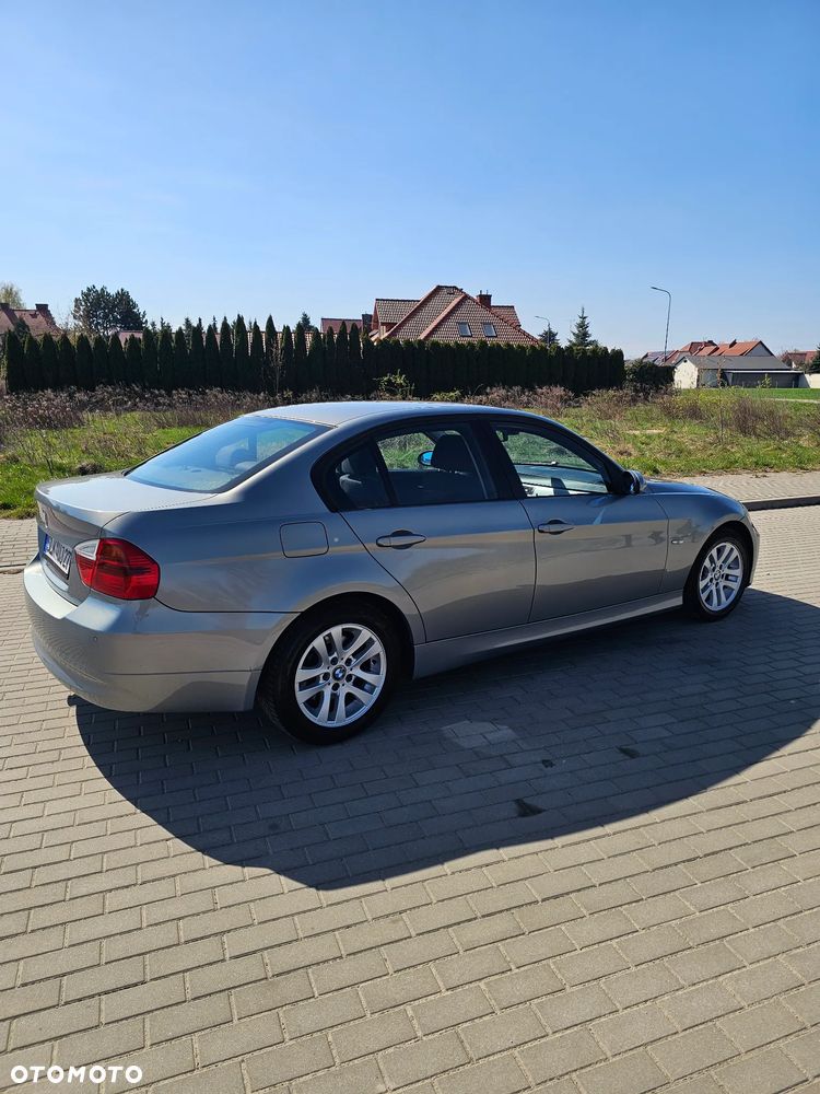 BMW Seria 3 318i Edition Lifestyle - 10