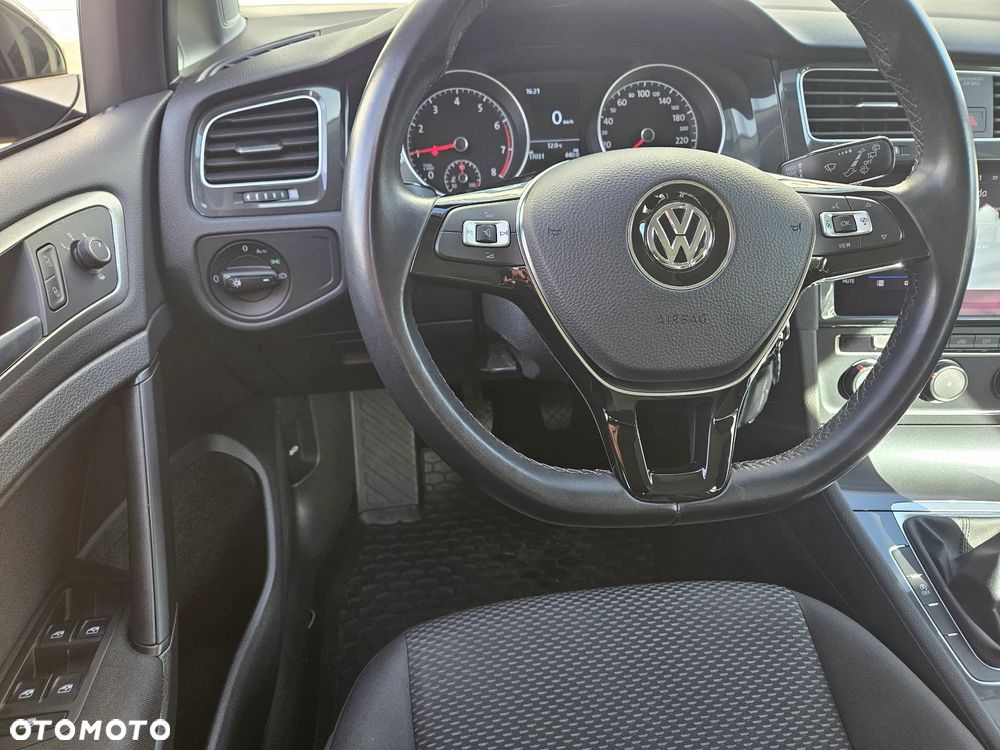 Volkswagen Golf 1.0 TSI Trendline - 14