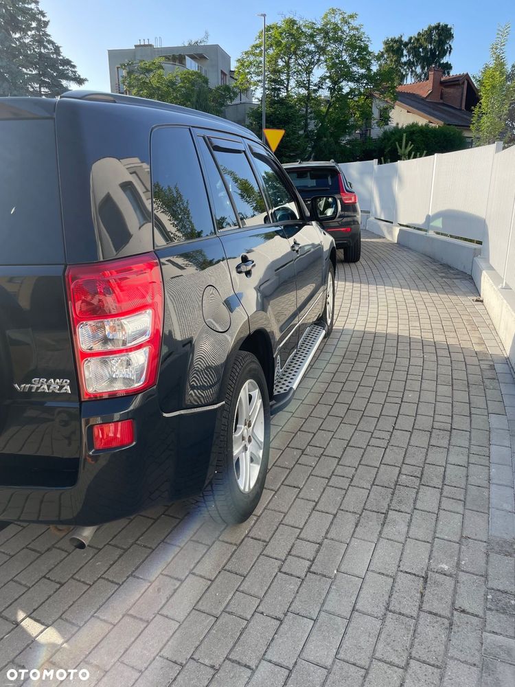 Suzuki Grand Vitara 2.0 De luxe - 4