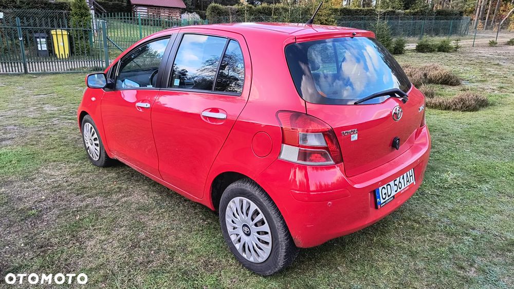 Toyota Yaris - 3