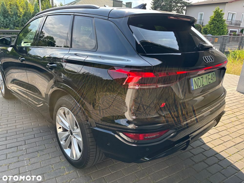Audi Q6 e-tron Quattro - 6