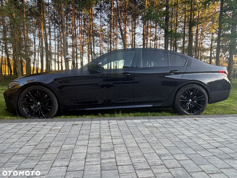 BMW M5 Competition - 4