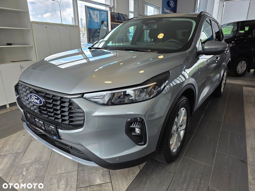 Ford Kuga - 2