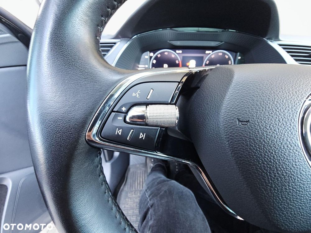 Skoda Superb - 21