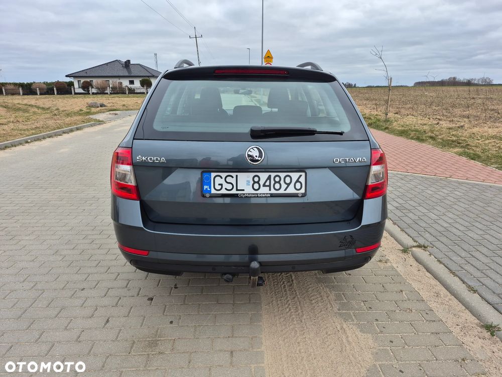Skoda Octavia 1.6 TDI SCR Clever DSG - 7
