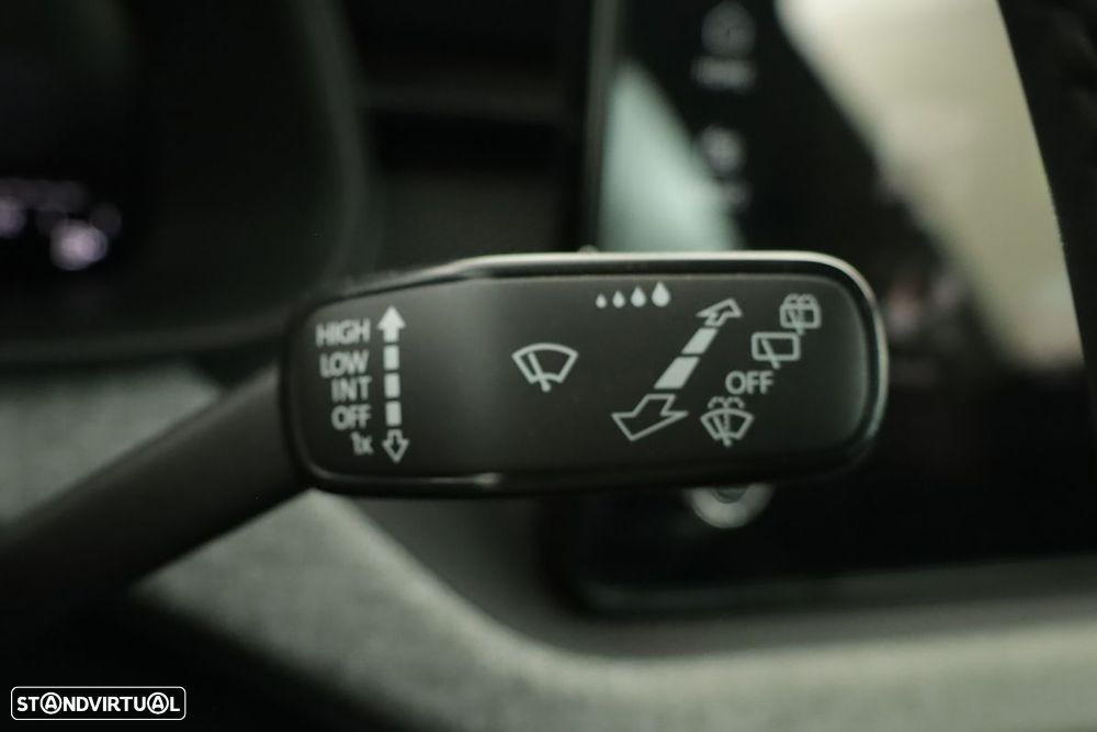 Skoda Kamiq 1.0 TSI DSG - 17