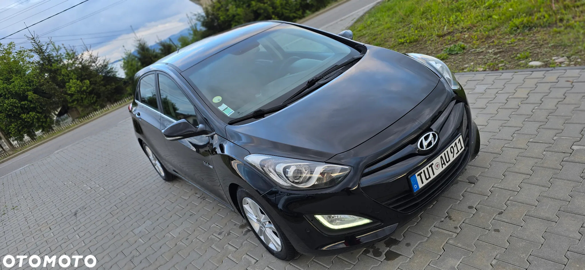 Hyundai i30 blue 1.6 CRDi Trend - 15
