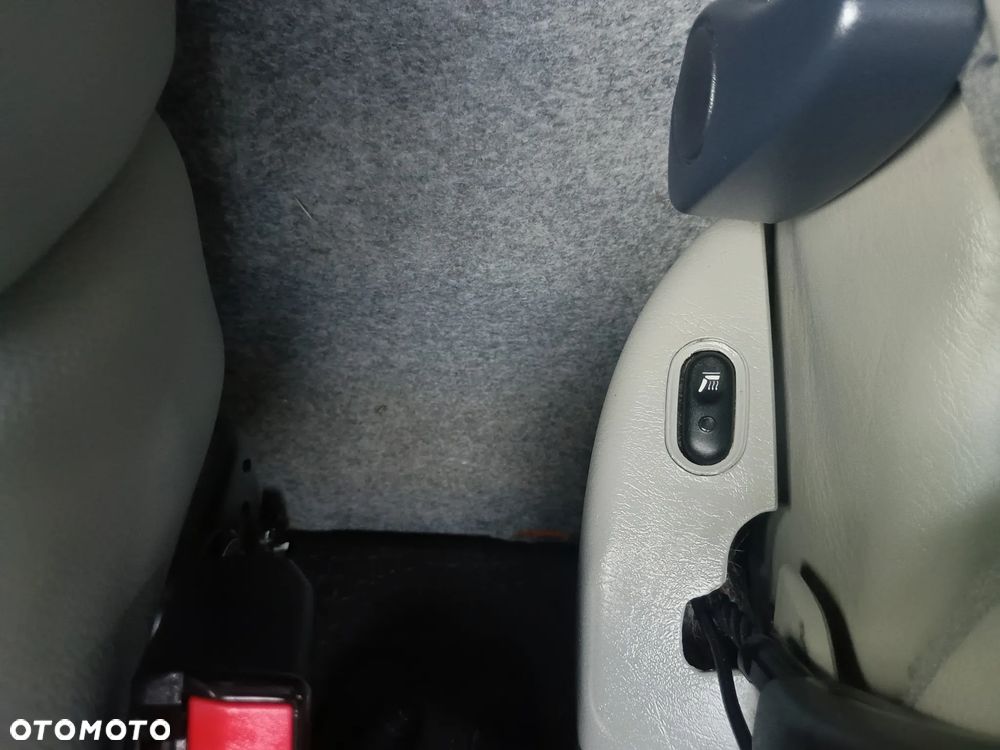 Opel Vivaro - 26