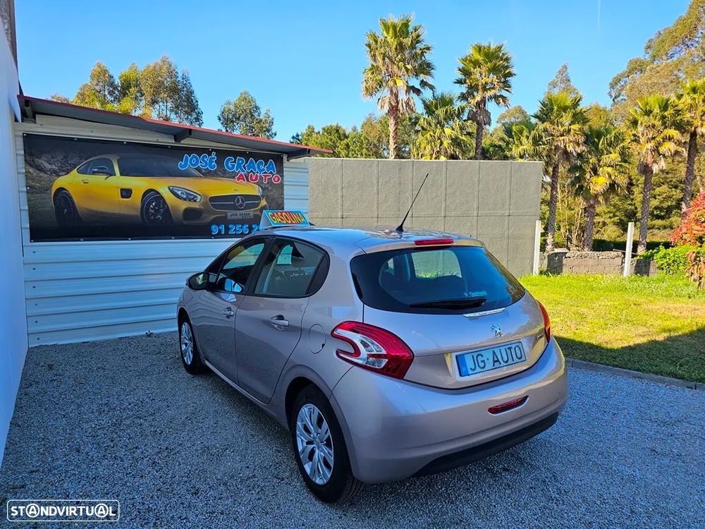 Peugeot 208 82 VTI Active - 4