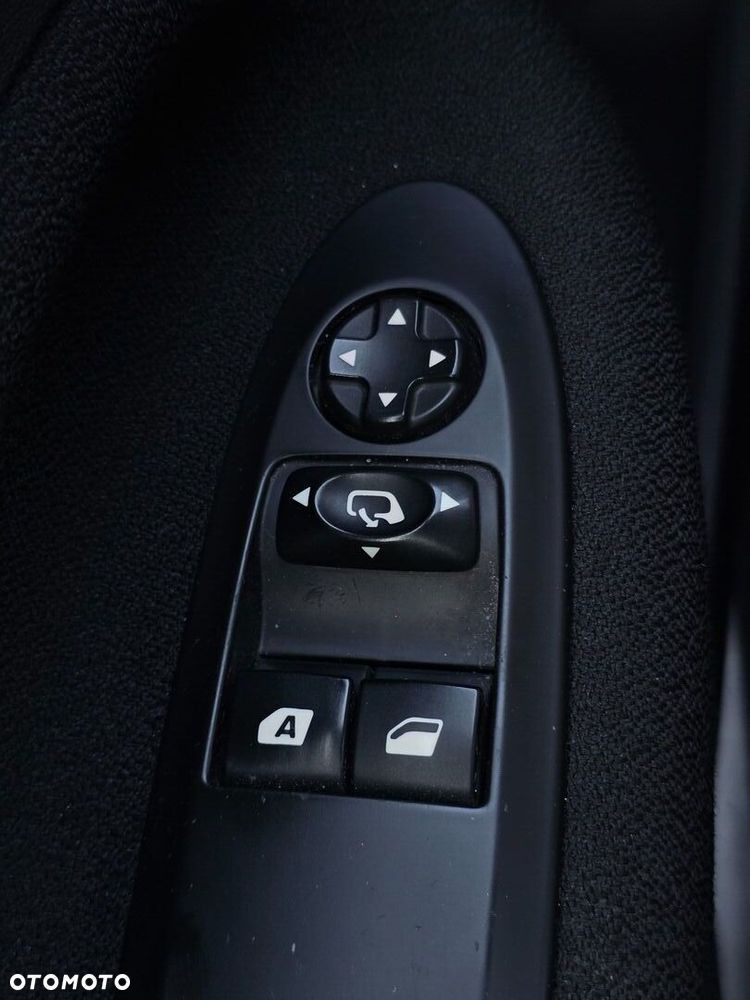 Citroën DS3 1.6 VTi SoChic - 15