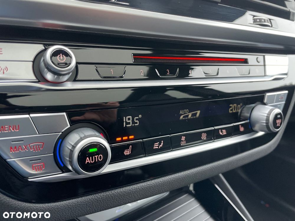 BMW X3 xDrive20d xLine - 26