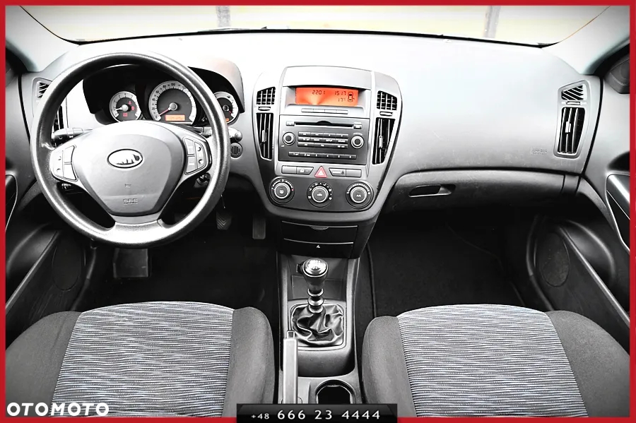 Kia Ceed Cee'd 1.6 Comfort + - 14