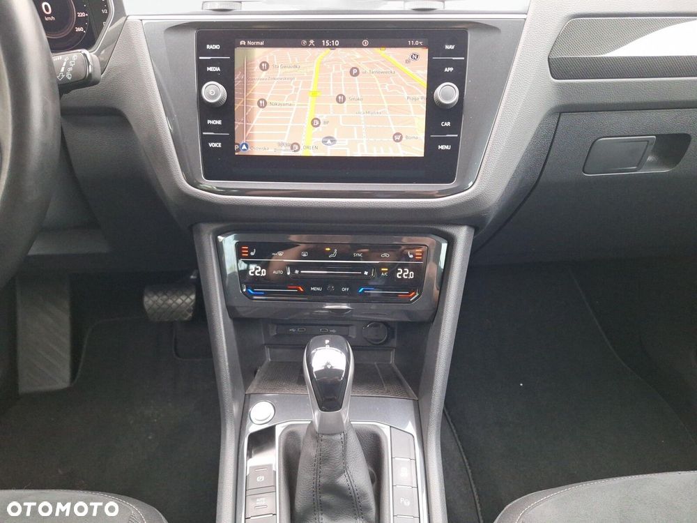 Volkswagen Tiguan - 22
