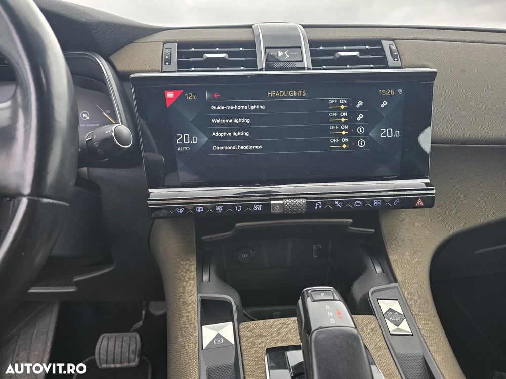 DS Automobiles DS 7 Crossback - 11