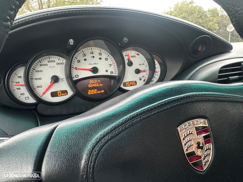 Porsche 911 (996) Turbo - 58