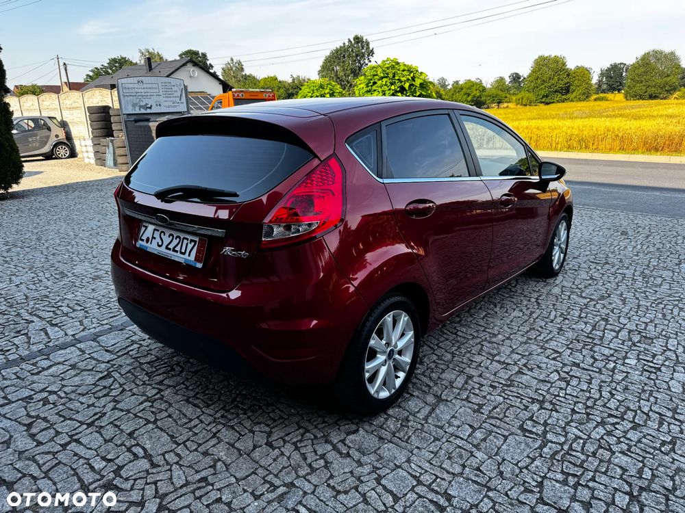 Ford Fiesta 1.25 Champions Edition - 5