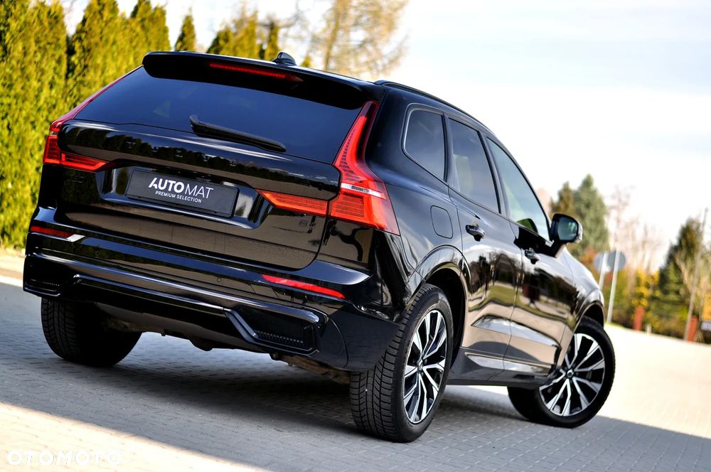 Volvo XC 60 B4 D Ultimate Dark - 12