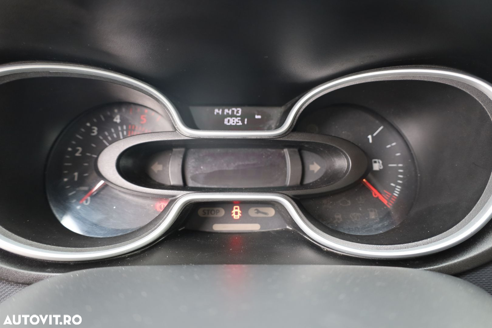 Renault Trafic 2,0 dci L2H1 - 17
