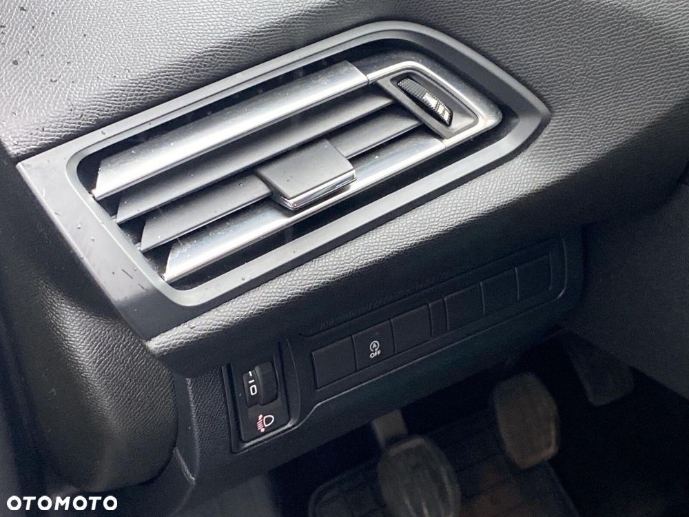 Peugeot 308 - 11