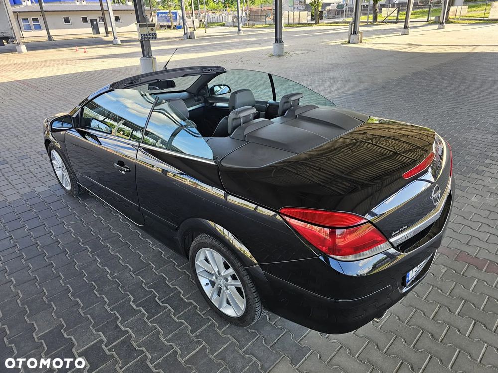 Opel Astra 1.9 CDTI Cosmo - 12
