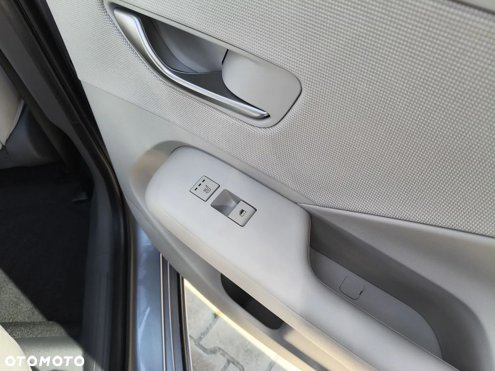 Hyundai Kona 65kWh Platinum - 21