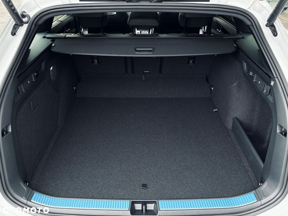 Volkswagen Passat - 22