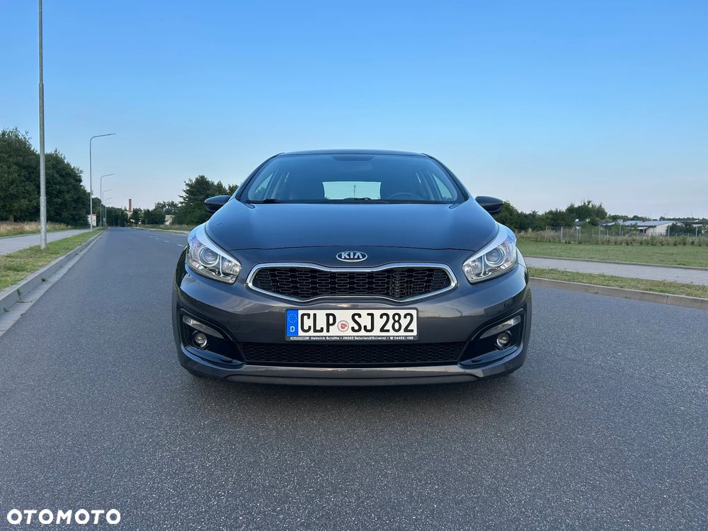 Kia Ceed 1.6 CRDi M - 2