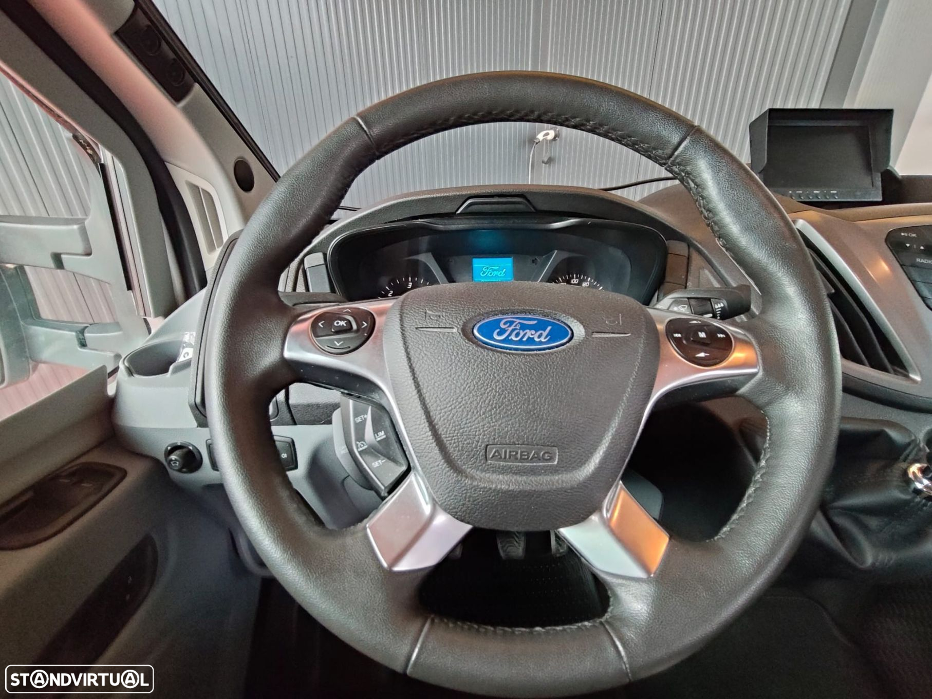 Ford Transit CHALLENGER 285 - 6