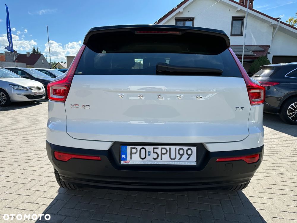 Volvo XC 40 - 36