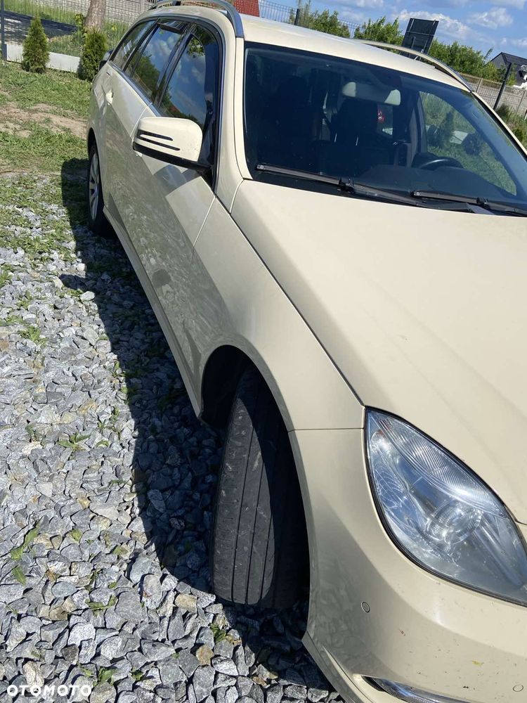 Mercedes-Benz Klasa E 200 CDI 7G-TRONIC Elegance - 1