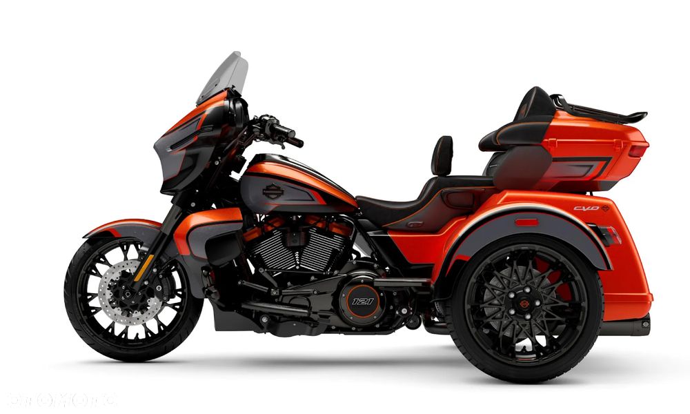 Harley-Davidson Street Glide Trike - 6